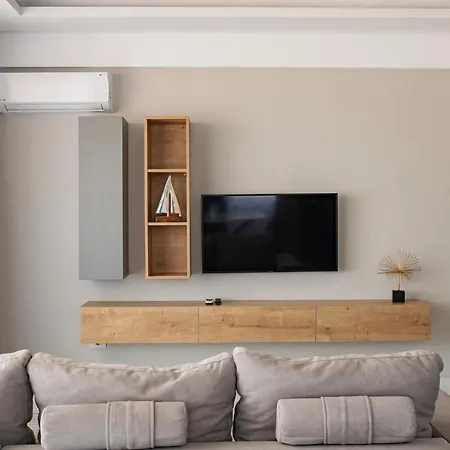 Apartament Naos